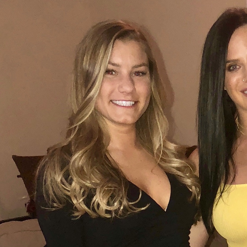 Meet your Posher, Lauren